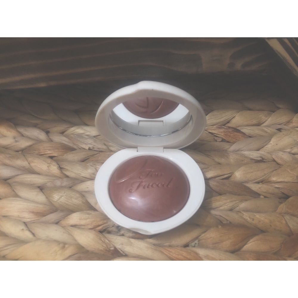 Too Faced Peach My Cheeks Melting Powder Blush
